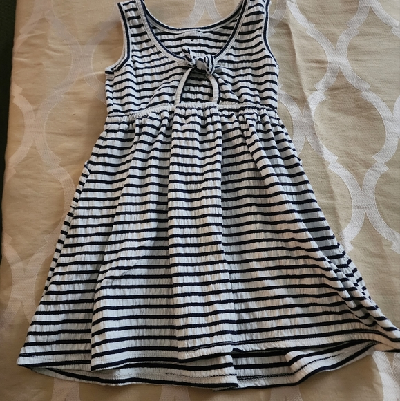 4T Old Navy Girls Dress - Picture 3 of 5